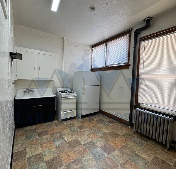 508 E Garfield St #8 — Photo 6