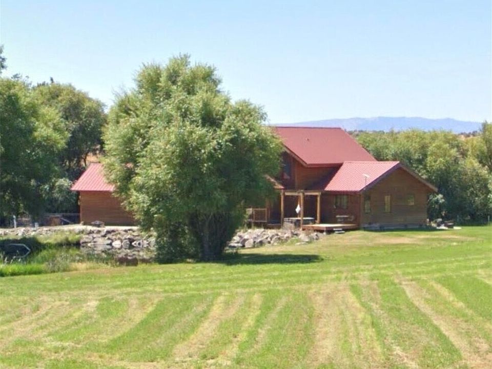 1st image of 2931 Caribou Road