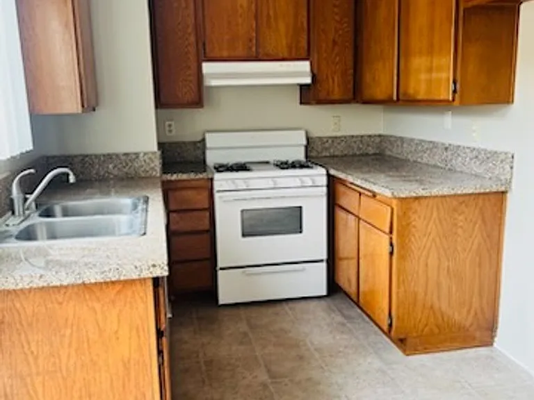 3152 Triumph Ln — Photo 1