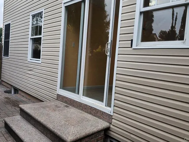 34 Nassau Ave #1 — Photo 2