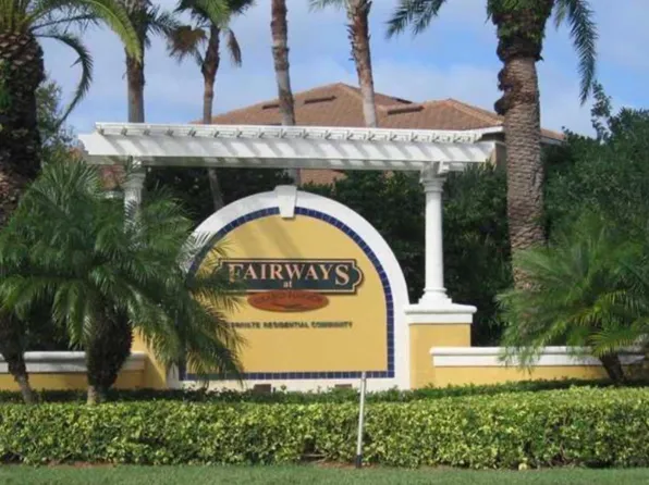 5090 Fairways Cir APT H102, Vero Beach, FL 32967