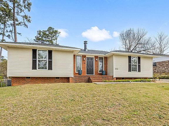2nd image of 252 W Wynngate Drive