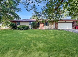 206 E Cawlfield St, Ash Grove, MO 65604