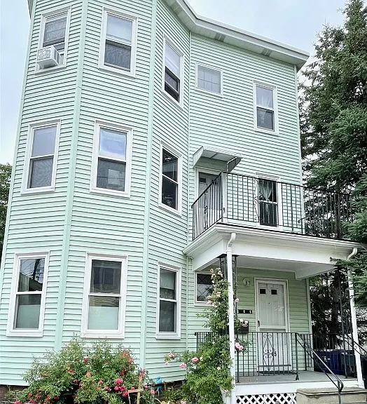45 Locke St #1 — Photo 9