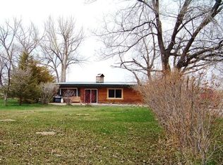 30 Peterson Rd, Riverton, WY 82501