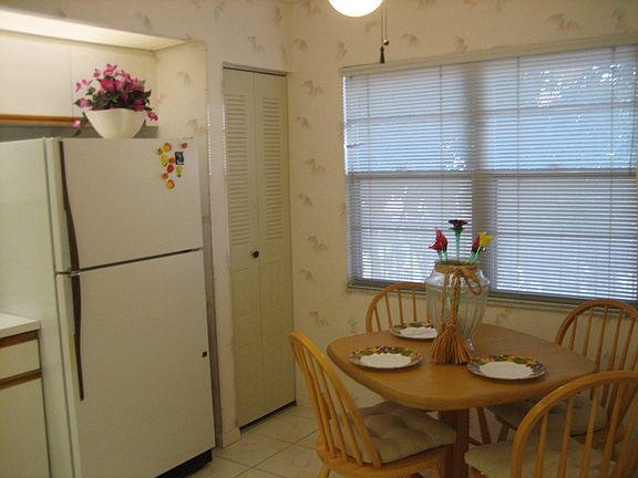 4th image of 700 SW 128th Ave APT C306