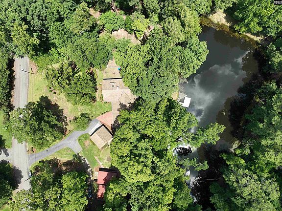 4th image of 130 Pinewood Dr