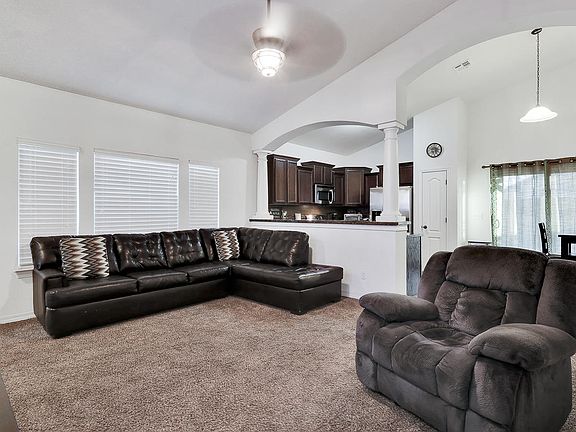 5th image of 14204 William Rodriguez Ave