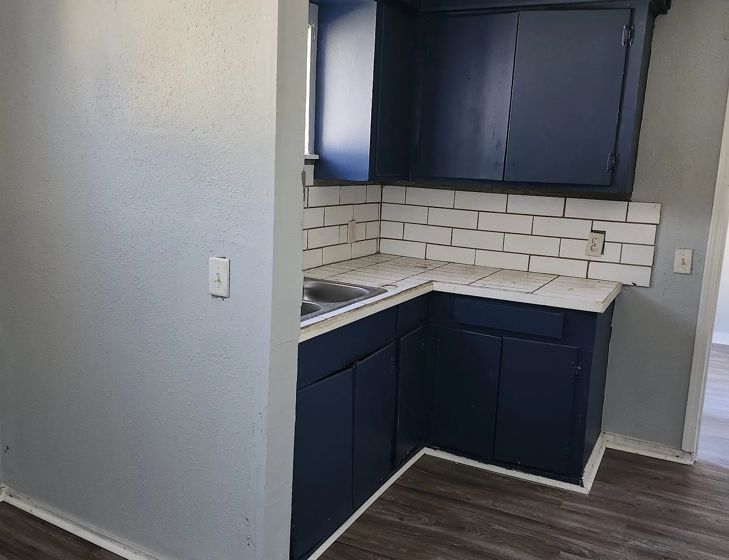 3 bed, 960 sqft, $950 — Photo 3