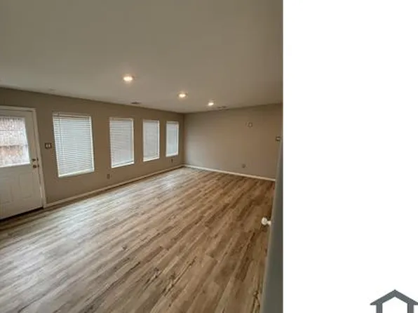 8643 Bar Harbor Dr, Baytown, TX 77521