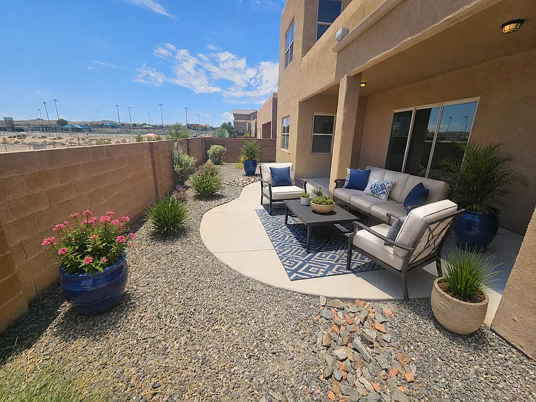 7204 Valle Jardin Ln NW — Photo 28