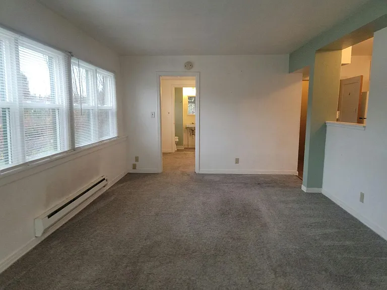 331 Bryan Avenue — Photo 6