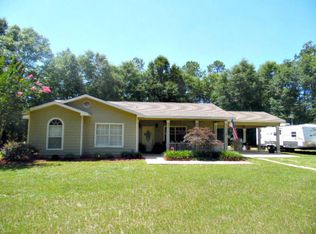 217 Jim Garrett Rd, Defuniak Springs, FL 32433
