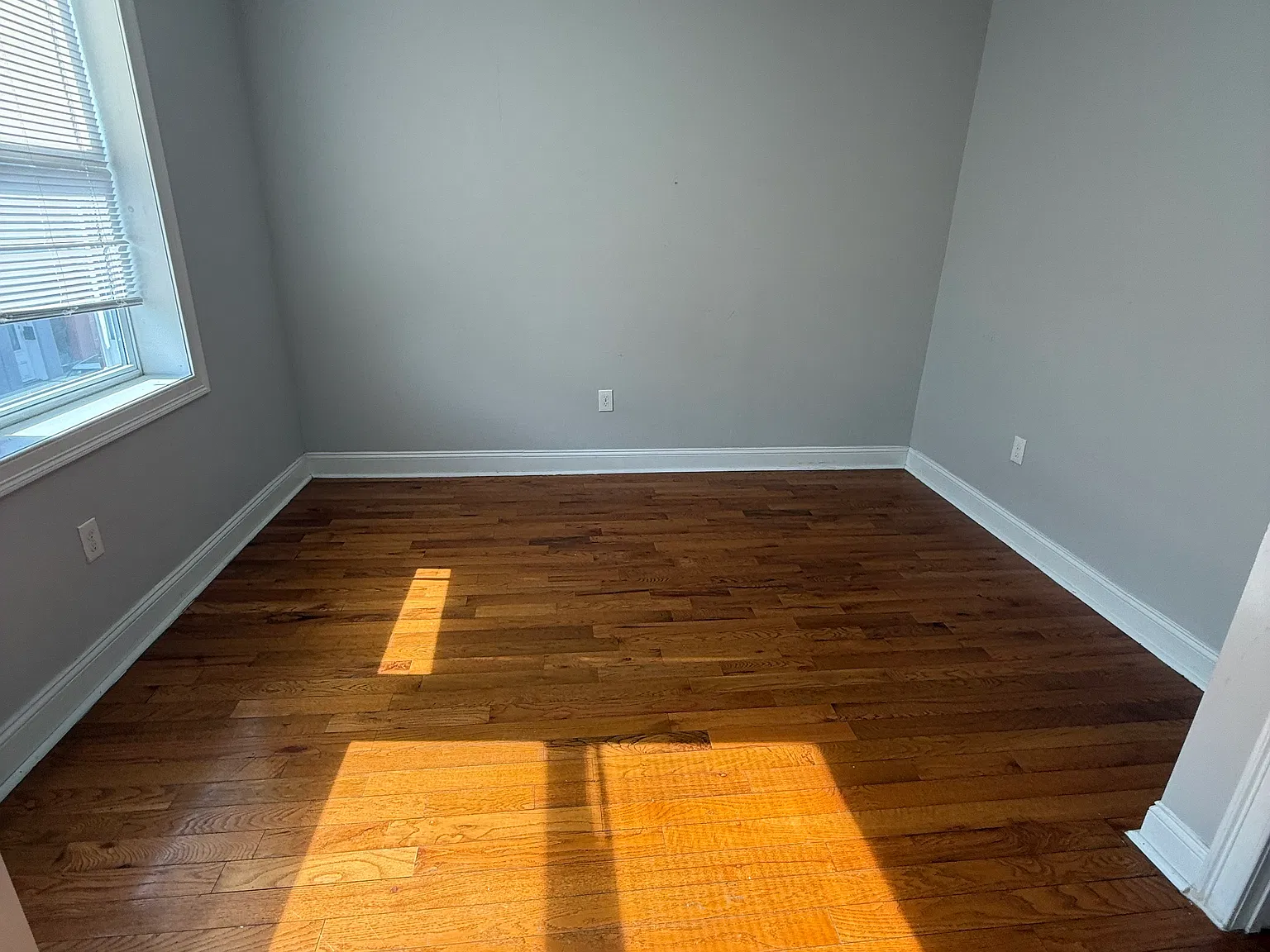 2 bed, $2,195 — Photo 4