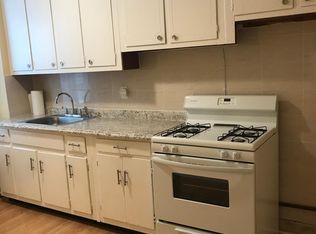 160 Charles Ave, Staten Island, NY 10302