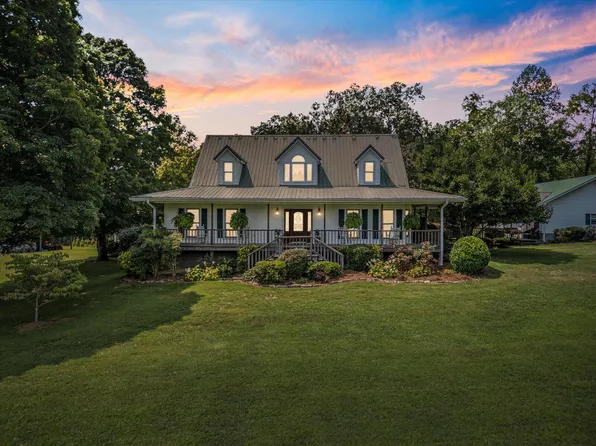 653 Sprouse Hill Rd, Dunlap, TN 37327