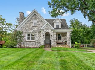 439 Springhill Dr, Lexington, KY 40503