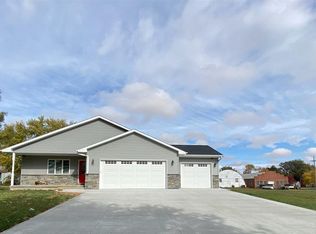 112 N Pine St, Colon, NE 68018