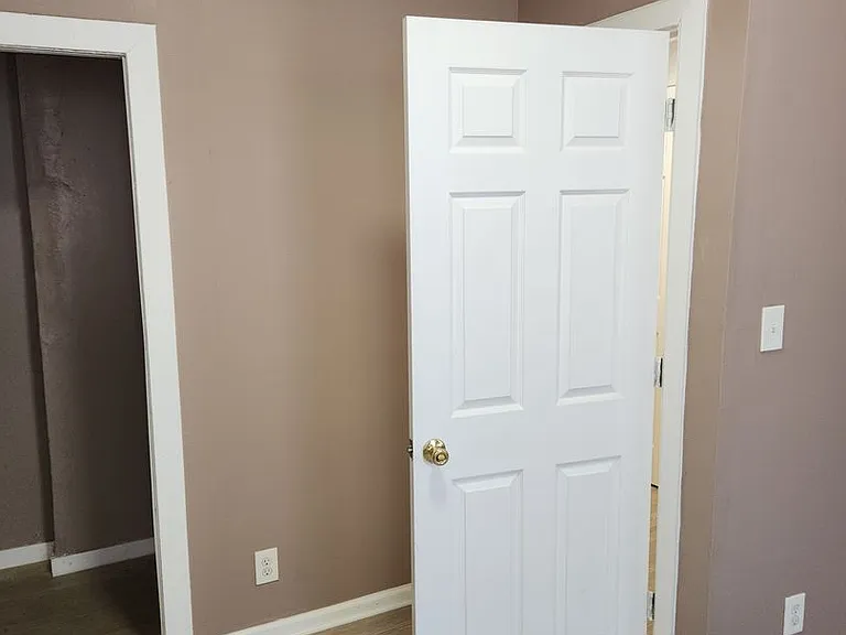 254 Lexington Ave — Photo 9