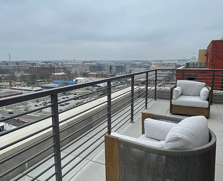 1211 Van St SE #Penthouse 4 — Photo 20