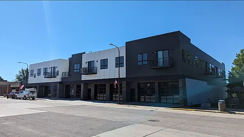 116 W Main St Photo 1