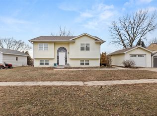1013 Marshall St, De Soto, IA 50069