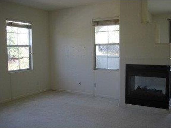 2nd image of 832 Monarch Ln