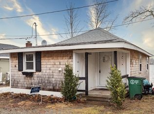 15 Deveuve Ln, Pembroke, MA 02359