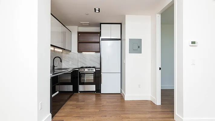 Rented by Nooklyn NYC LLC | media 11