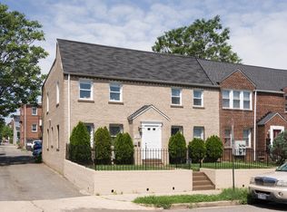 308 18th Pl NE APT 1, Washington, DC 20002