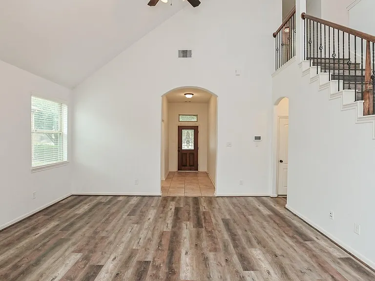 6026 Baileys Run Ln — Photo 11