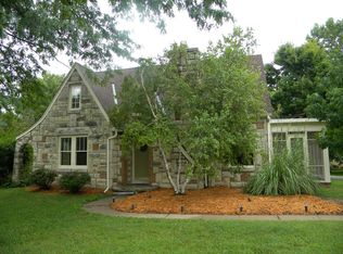 1209 S Willow St, Ottawa, KS 66067