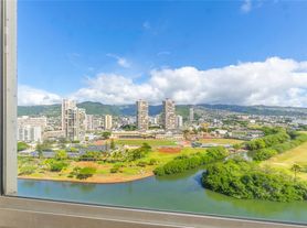 2211 Ala Wai Blvd