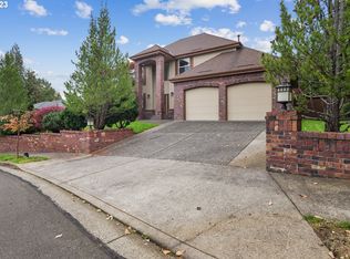 1236 SE 26th Dr, Gresham, OR 97080