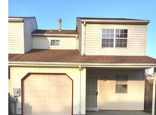 511 Blackbird Dr, Bear, DE 19701