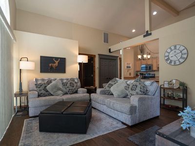 56856 Enterprise Dr #J1, Sunriver, OR, 97707