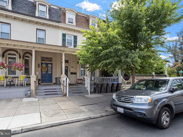 902 Swede St, Norristown, PA 19401