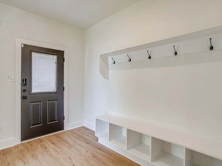 2320 Benbrook Blvd — Photo 9