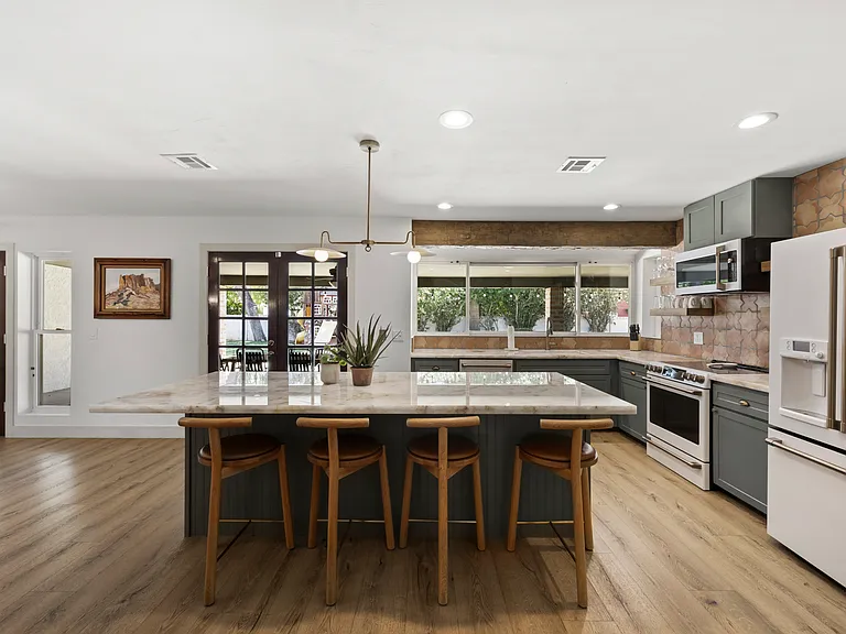 5449 E Larkspur Dr — Photo 14
