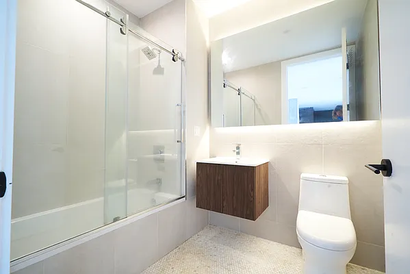 Rented by Lodger Corp | media 39