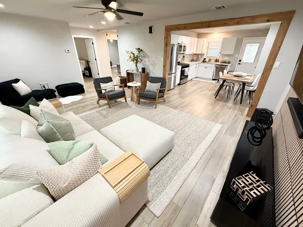 1814 Amelia St, Castroville, TX 78009