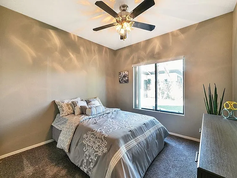 Town Center Apartments — Photo 17