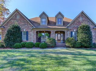 3 Kory Pl, Jamestown, NC 27282