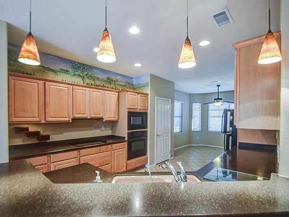 4th image of 19534 N Wasson Peak Dr