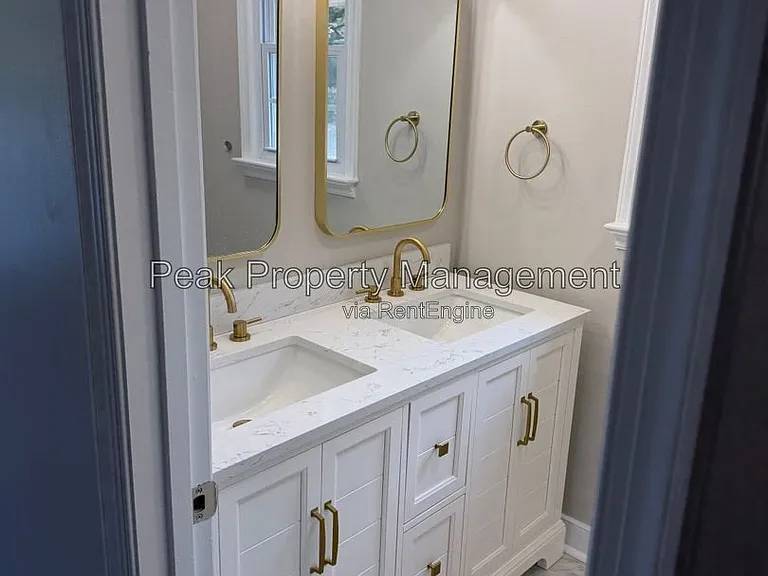9323 Susquehanna Trl — Photo 12