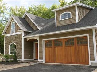 5 Stonybrook Ln, Kennebunkport, ME 04046