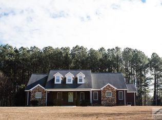 359 James Holcomb Rd, Hull, GA 30646