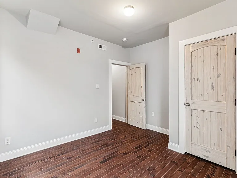 2928 W Oxford St #3 — Photo 13