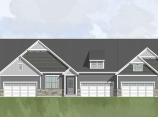 8332 Bluff Dr UNIT B, Alexandria, KY 41001