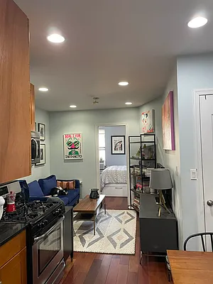 Rented by CNYC Apartments | media 12